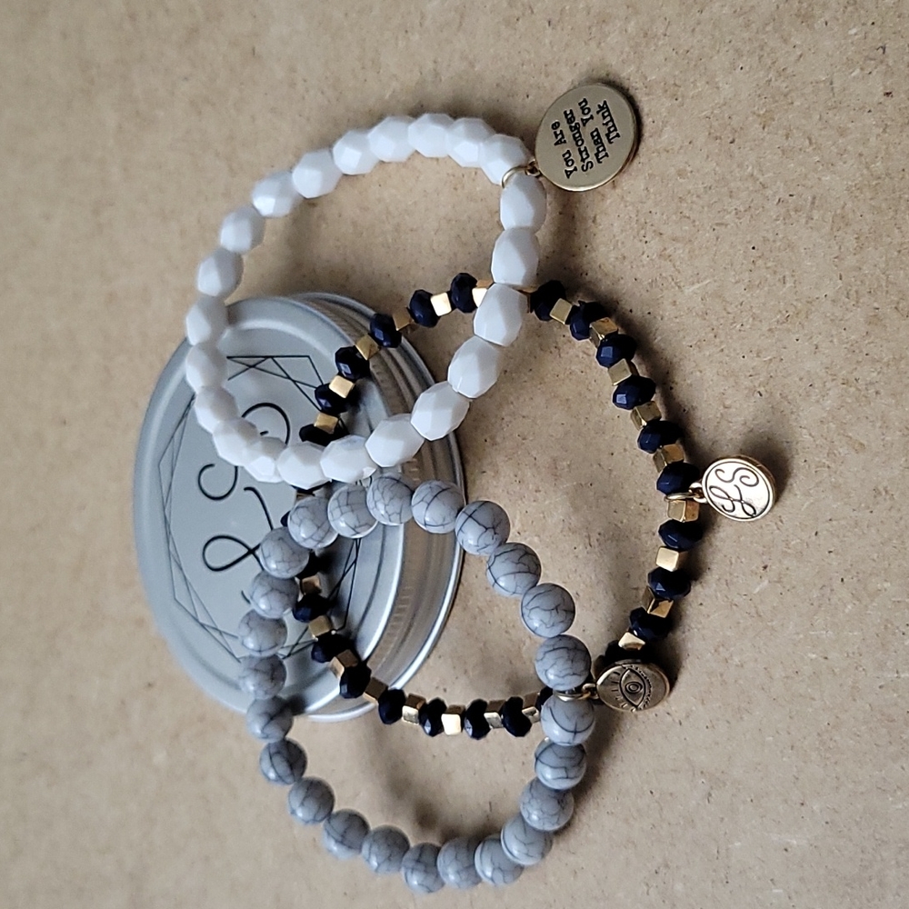 Lily Sky Bracelet Set